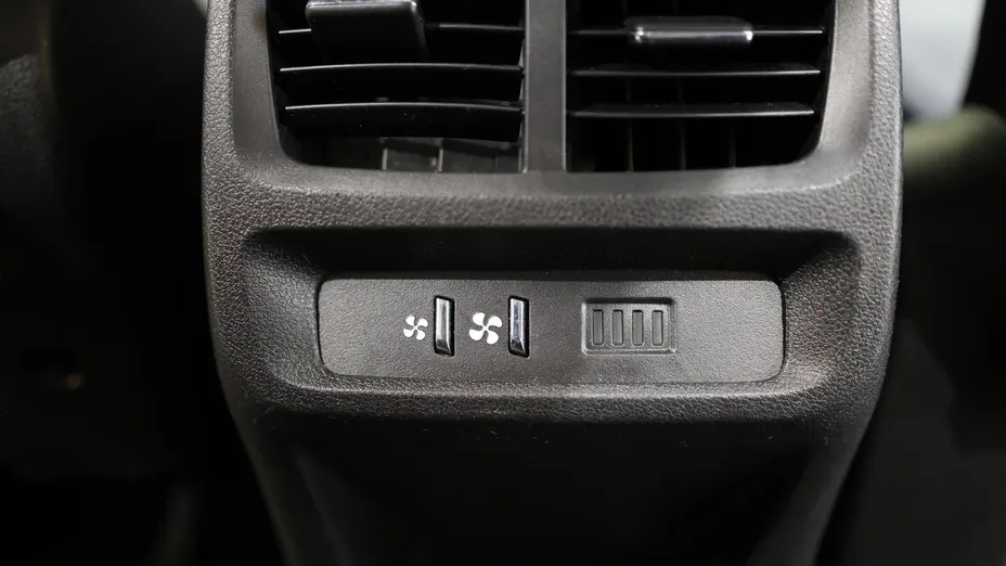 TOYOTA Proace City Verso Proace City Verso Long 1.2 D-4T Family Aut.