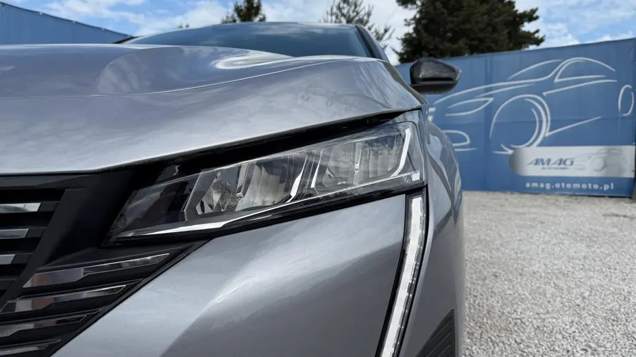 PEUGEOT 308 -