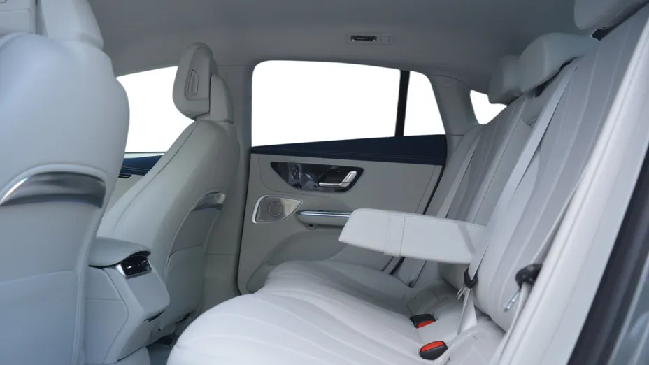 MERCEDES-BENZ EQE EQE 350 90.5kWh 4-Matic Nowy