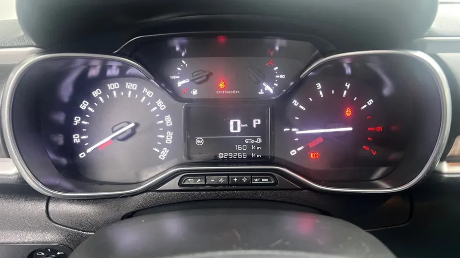 CITROEN C3 C3 1.2 PureTech Shine EAT6