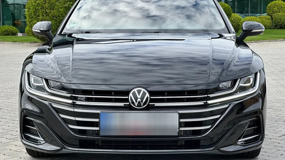VOLKSWAGEN Arteon Arteon 2.0 TSI R-Line DSG