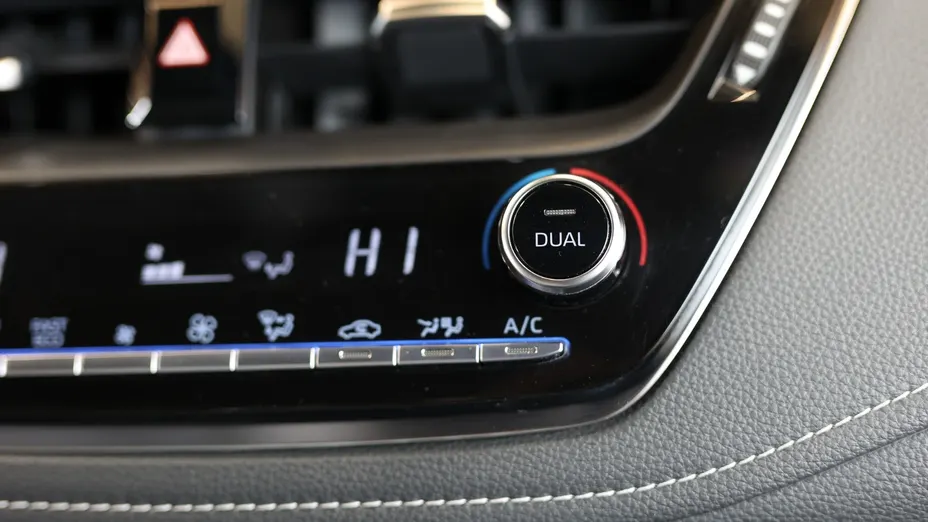 TOYOTA Corolla Corolla 1.2 T Comfort