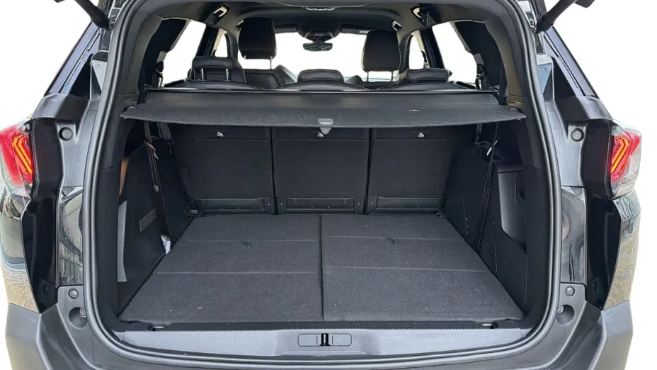 PEUGEOT 5008 5008 1.6 PureTech GT Line S&S EAT8