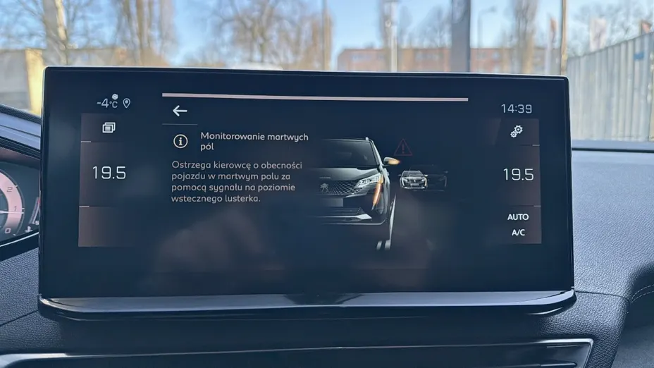 PEUGEOT 5008 5008 1.6 PureTech GT Line S&S EAT8