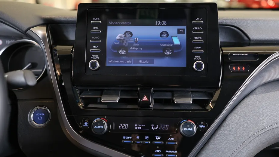 TOYOTA Camry Camry 2.5 Hybrid Comfort CVT