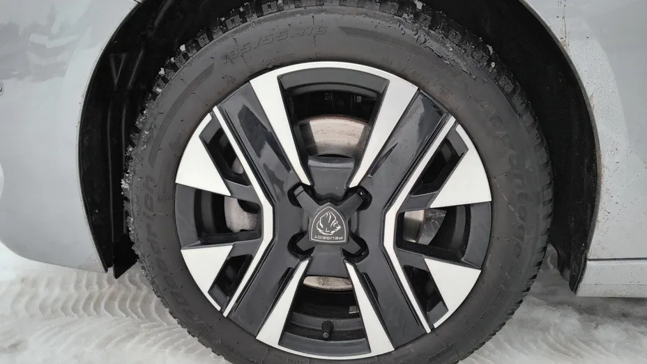 PEUGEOT 208 208 1.2 PureTech Allure Pack S&S EAT8