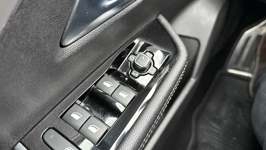 OPEL Astra Astra VI Electric 54kWh GS