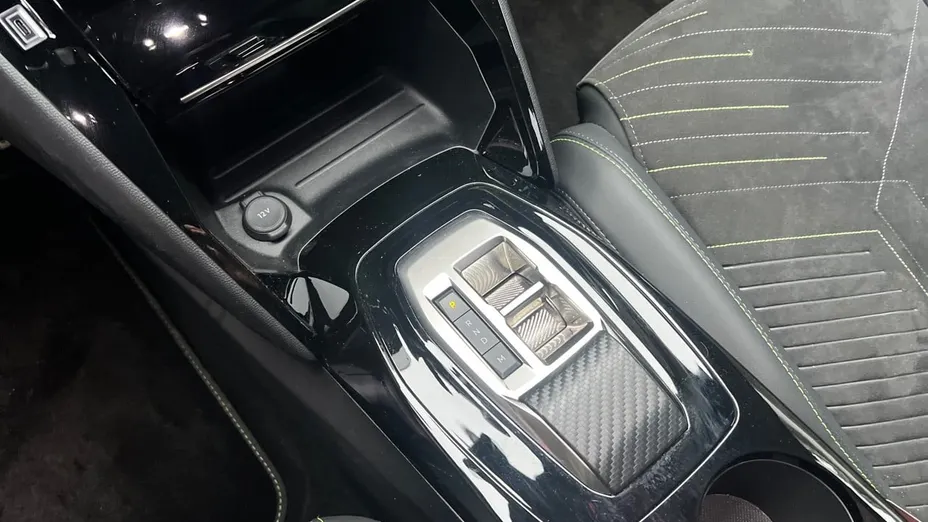 PEUGEOT 2008 2008 1.2 PureTech GT S&S EAT8