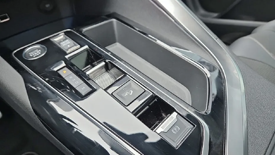 PEUGEOT 5008 5008 1.5 BlueHDi GT S&S EAT8