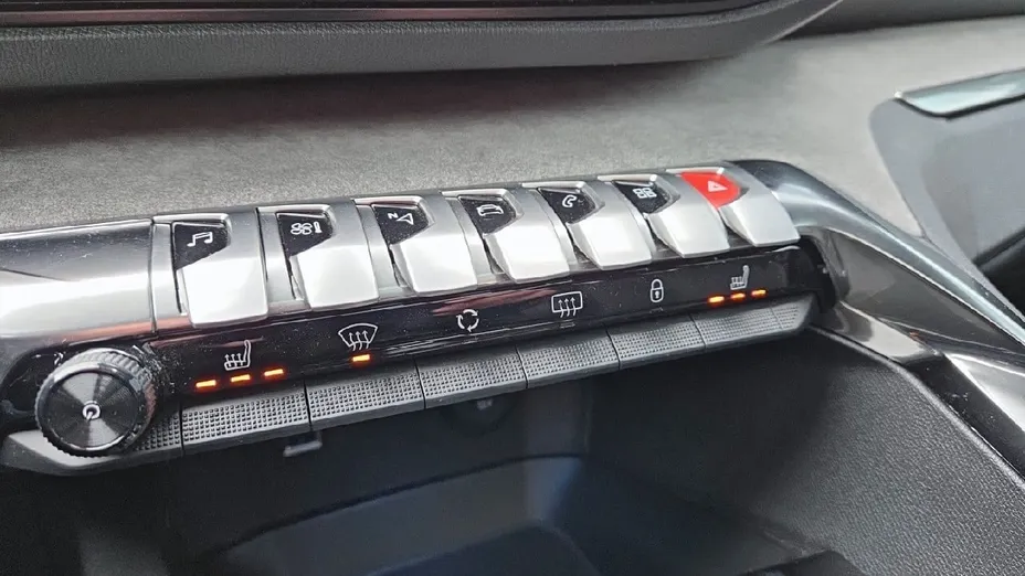 PEUGEOT 5008 5008 1.5 BlueHDi GT S&S EAT8