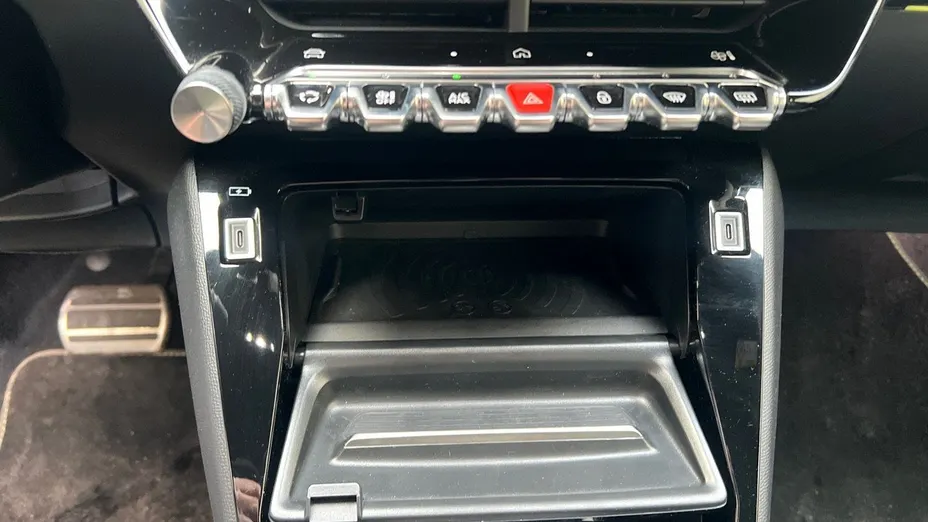 PEUGEOT 2008 2008 1.2 PureTech GT S&S EAT8