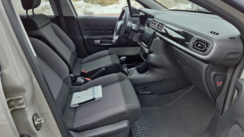 CITROEN C3 C3 1.2 PureTech Shine