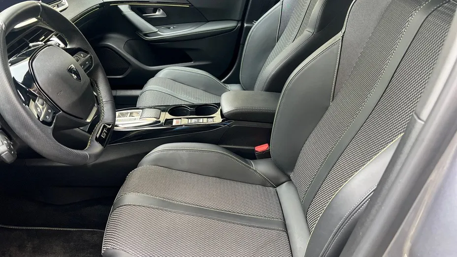 PEUGEOT 2008 2008 1.2 PureTech GT S&S EAT8