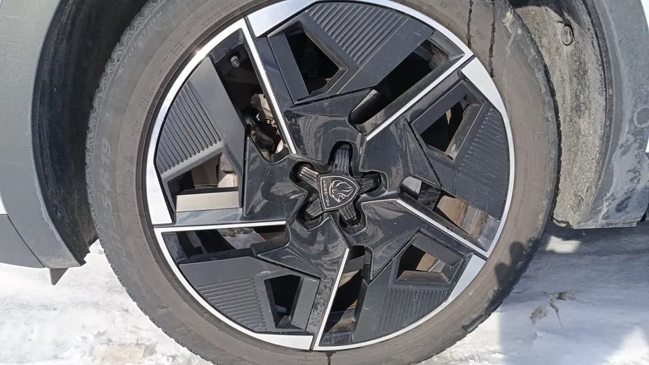 PEUGEOT 408 408 1.2 PureTech mHEV GT S&S e-DSC6