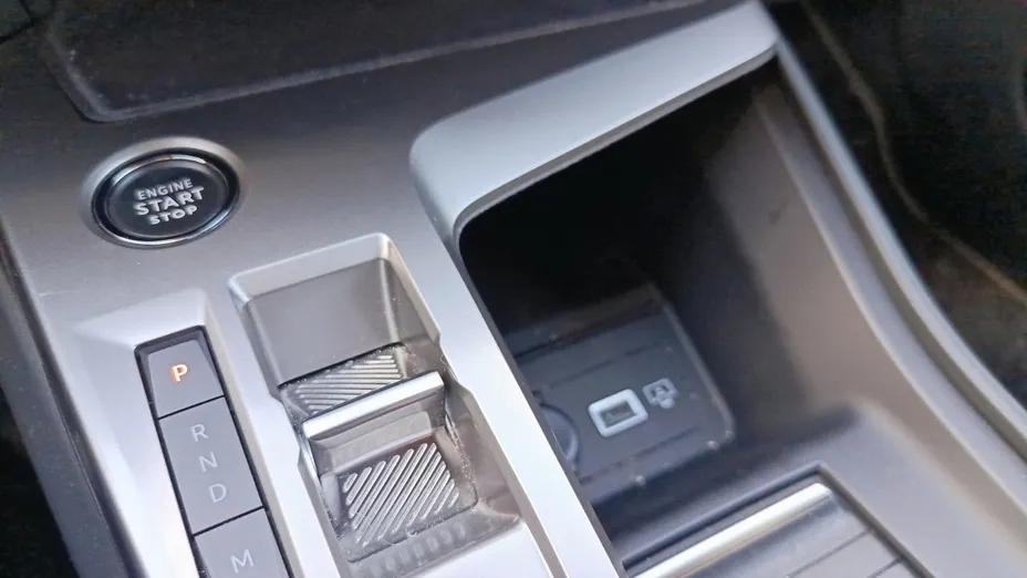 PEUGEOT 408 408 1.2 PureTech mHEV GT S&S e-DSC6