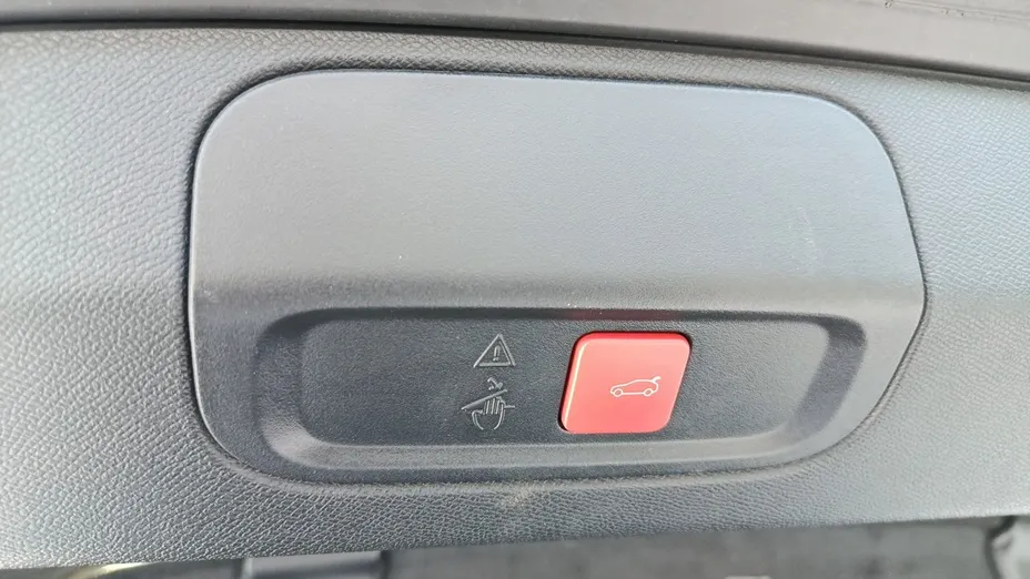 PEUGEOT 408 408 1.2 PureTech mHEV GT S&S e-DSC6