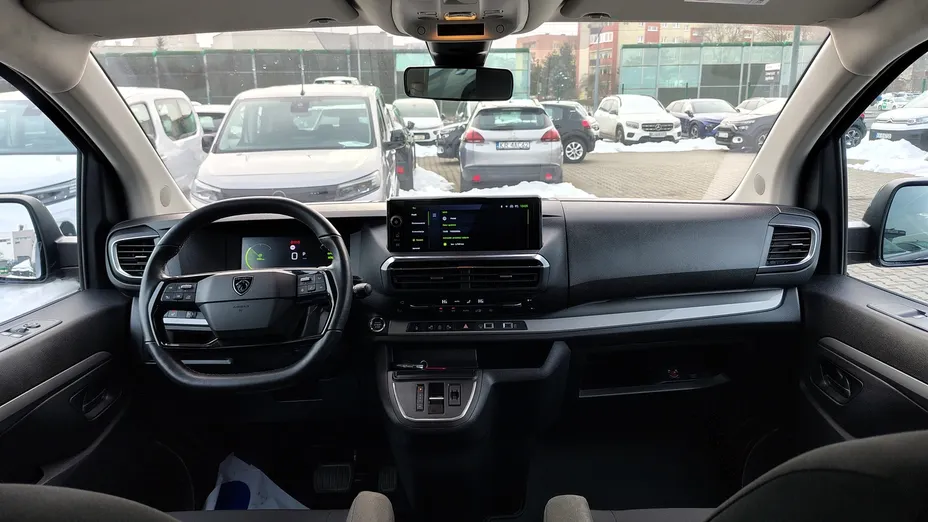 PEUGEOT Traveller Traveller 2.0 BlueHDi Long Business EAT8