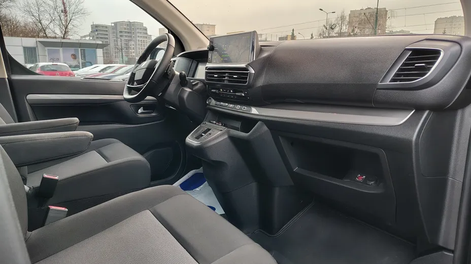 PEUGEOT Traveller Traveller 2.0 BlueHDi Long Business EAT8