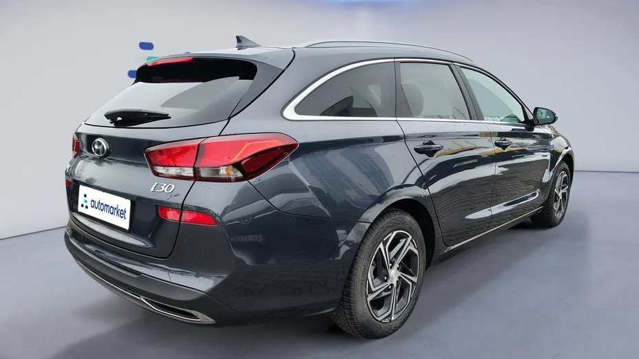 HYUNDAI i30 i30 1.5 DPI Comfort