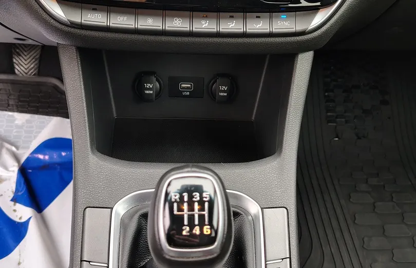 HYUNDAI i30 i30 1.5 DPI Comfort