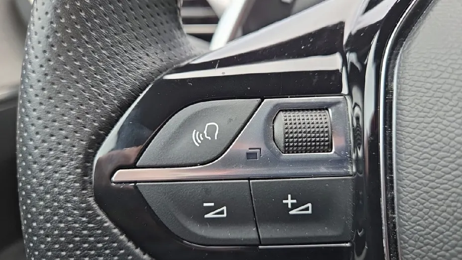 PEUGEOT 5008 5008 1.6 PureTech GT S&S EAT8