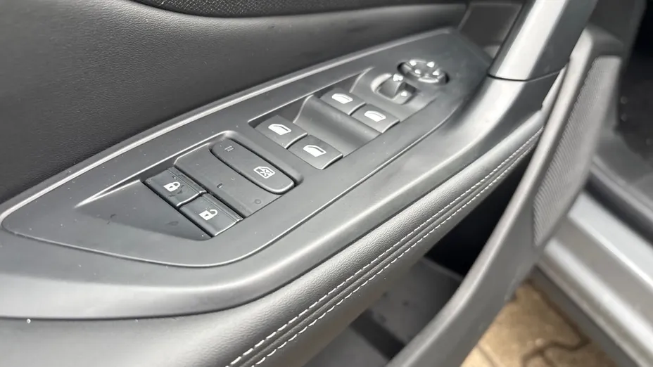 PEUGEOT 408 408 1.2 PureTech Allure Pack S&S EAT8