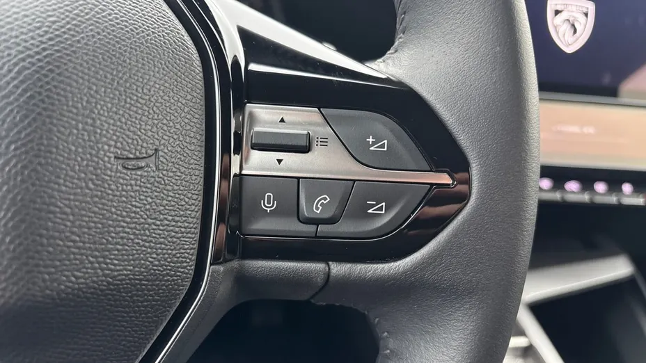 PEUGEOT 408 408 1.2 PureTech Allure Pack S&S EAT8