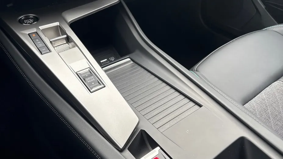 PEUGEOT 408 408 1.2 PureTech Allure Pack S&S EAT8