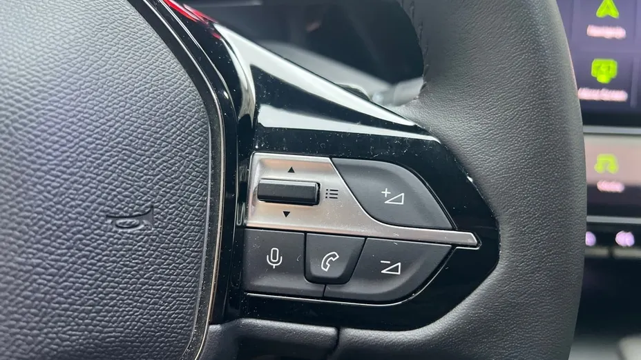 PEUGEOT 308 308 1.2 PureTech Allure Pack S&S EAT8