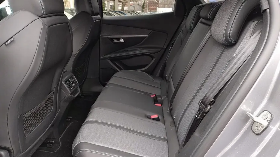 PEUGEOT 3008 3008 1.2 PureTech Allure Pack S&S EAT8