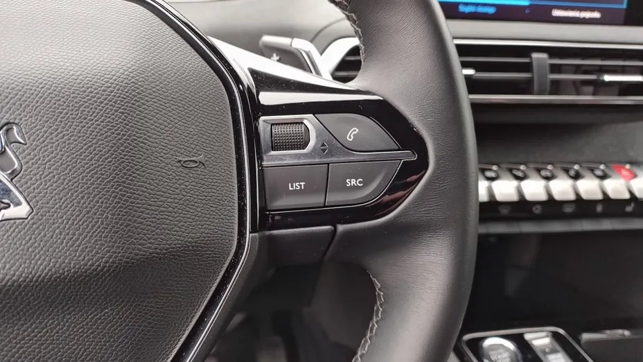 PEUGEOT 3008 3008 1.2 PureTech Allure Pack S&S EAT8