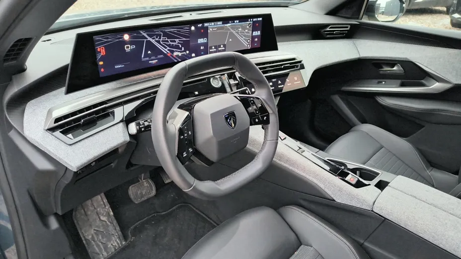 PEUGEOT 3008 3008 1.2 PureTech mHEV Allure e-DCS6