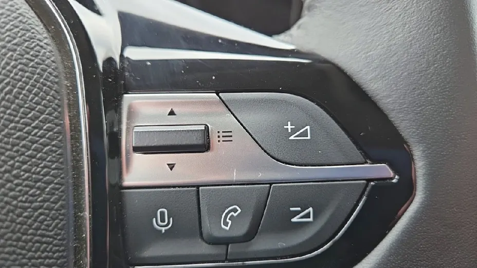 PEUGEOT 308 308 1.2 PureTech Allure S&S