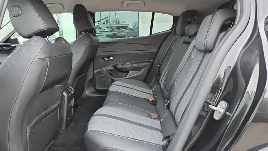 PEUGEOT 408 408 1.2 PureTech Allure S&S EAT8