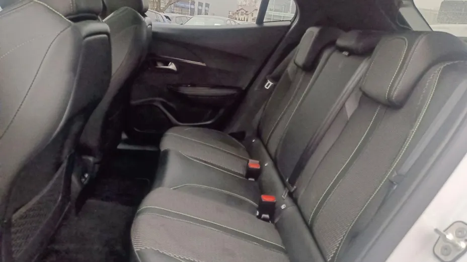 PEUGEOT 2008 2008 1.2 PureTech GT S&S EAT8