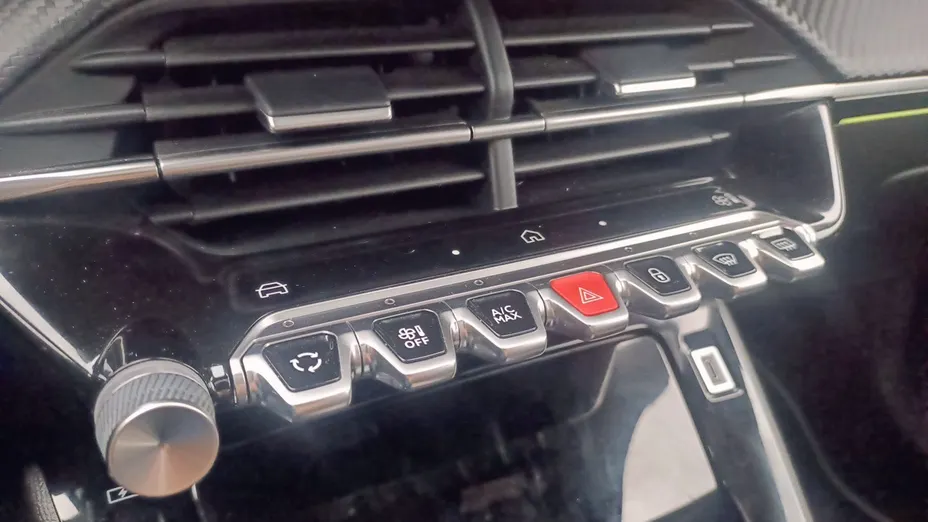 PEUGEOT 2008 2008 1.2 PureTech GT S&S EAT8