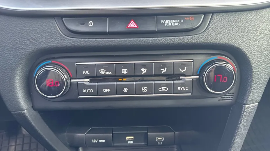 KIA Cee'd Ceed 1.5 T-GDI M DCT