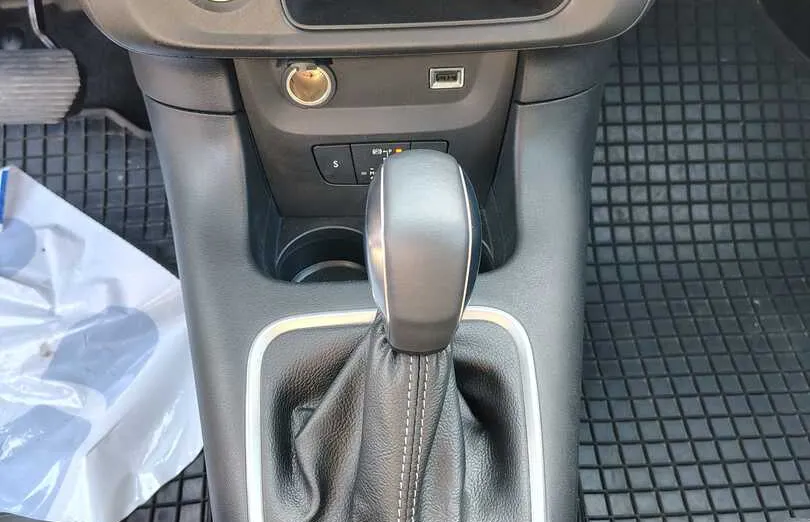 CITROEN C3 C3 1.2 PureTech Max EAT6