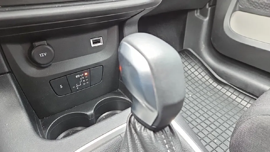 CITROEN C3 C3 1.2 PureTech Max EAT6