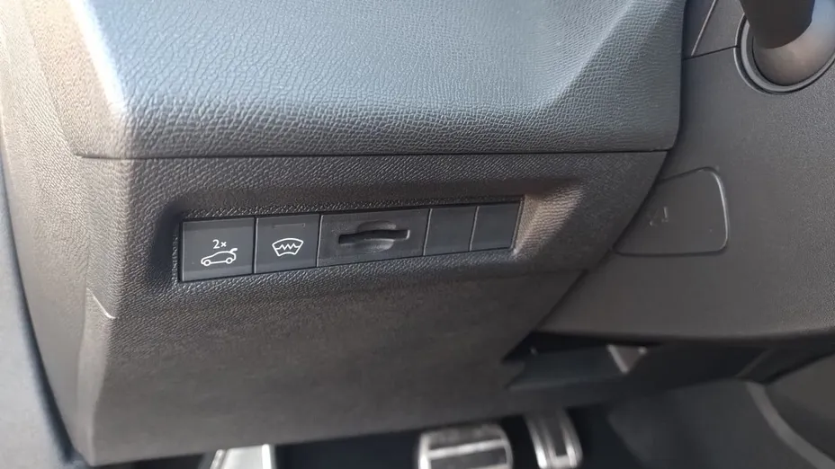 PEUGEOT 308 308 1.2 PureTech GT S&S EAT8