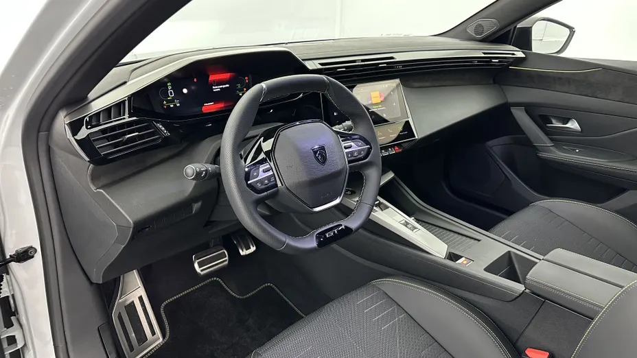 PEUGEOT 308 -