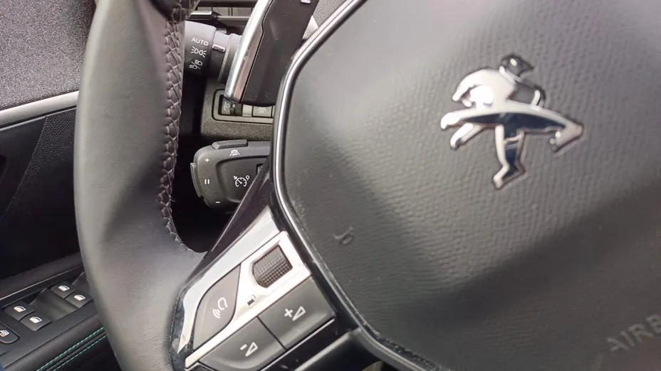 PEUGEOT 5008 5008 1.5 BlueHDi Allure Pack S&S EAT8