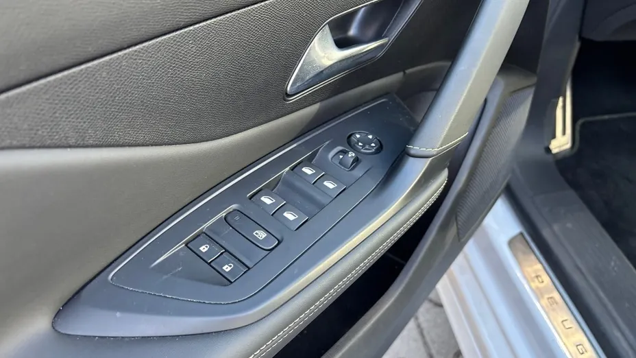 PEUGEOT 308 308 1.5 BlueHDi GT S&S EAT8