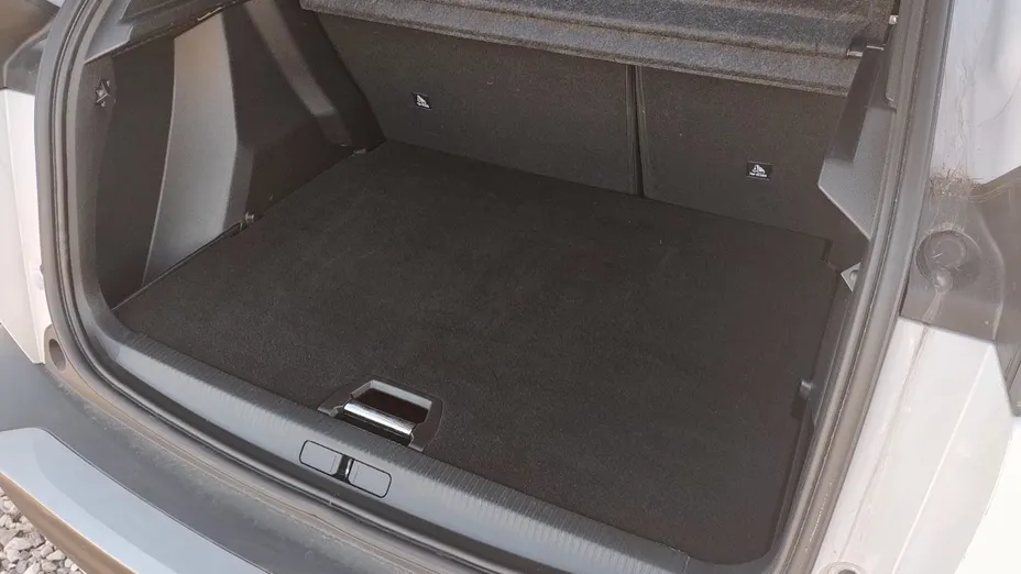 PEUGEOT 2008 2008 PureTech 130 GT S&S EAT8