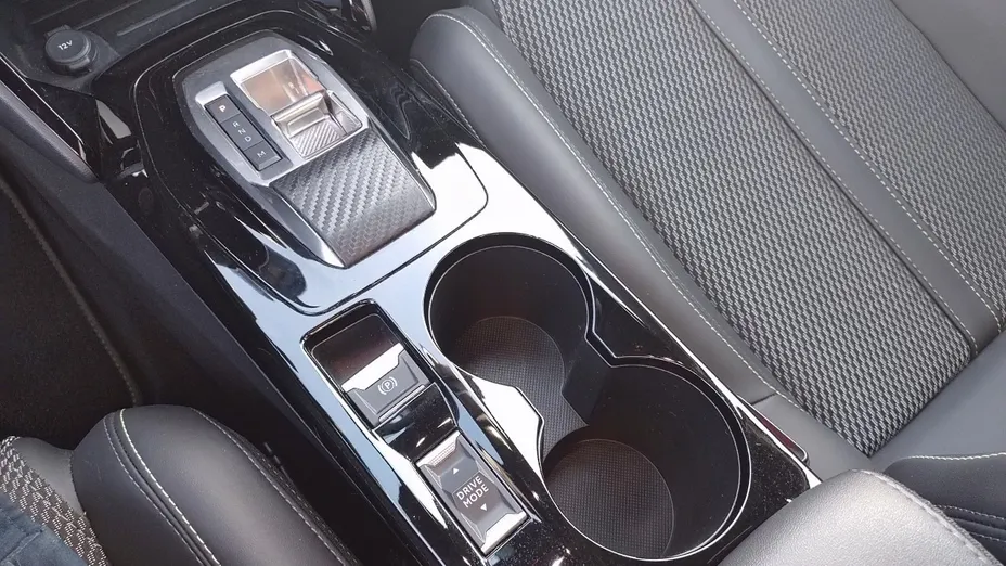 PEUGEOT 2008 2008 PureTech 130 GT S&S EAT8