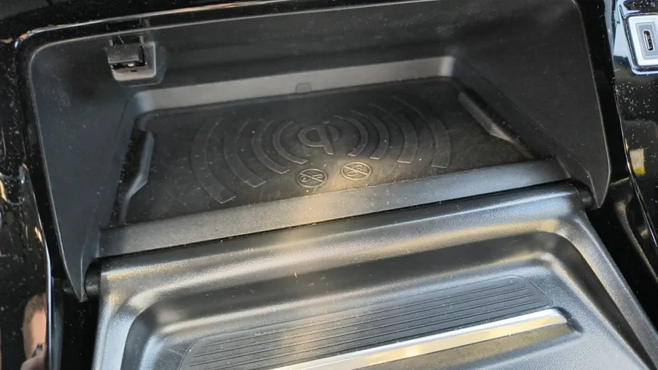 PEUGEOT 2008 2008 1.2 PureTech GT S&S EAT8