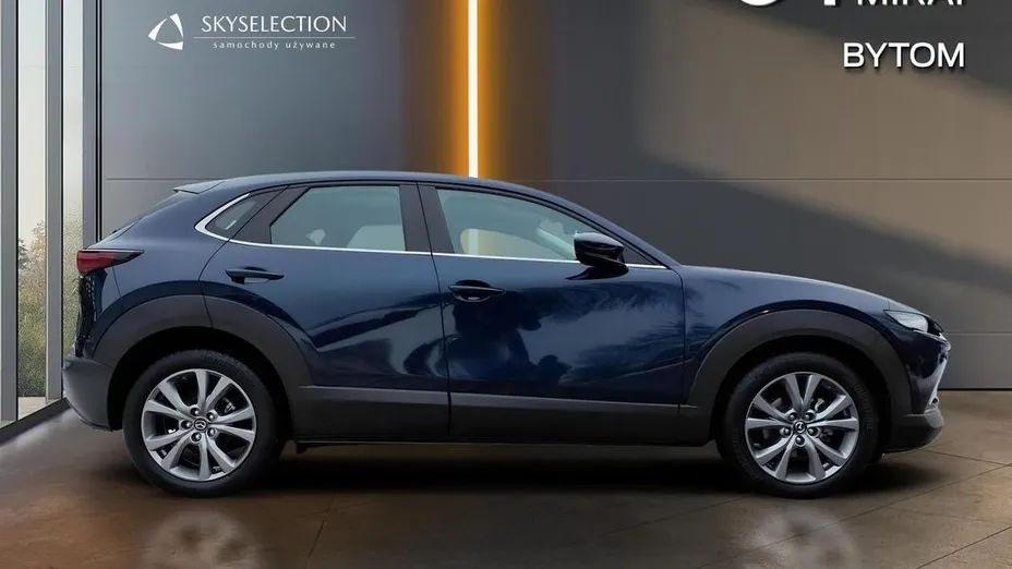 MAZDA CX-30 -
