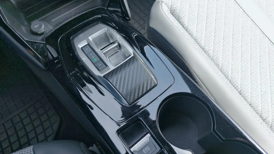 PEUGEOT 2008 2008 1.2 PureTech Allure Pack S&S EAT8