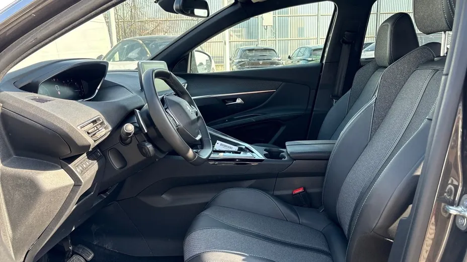 PEUGEOT 5008 5008 1.5 BlueHDi Allure Pack S&S EAT8