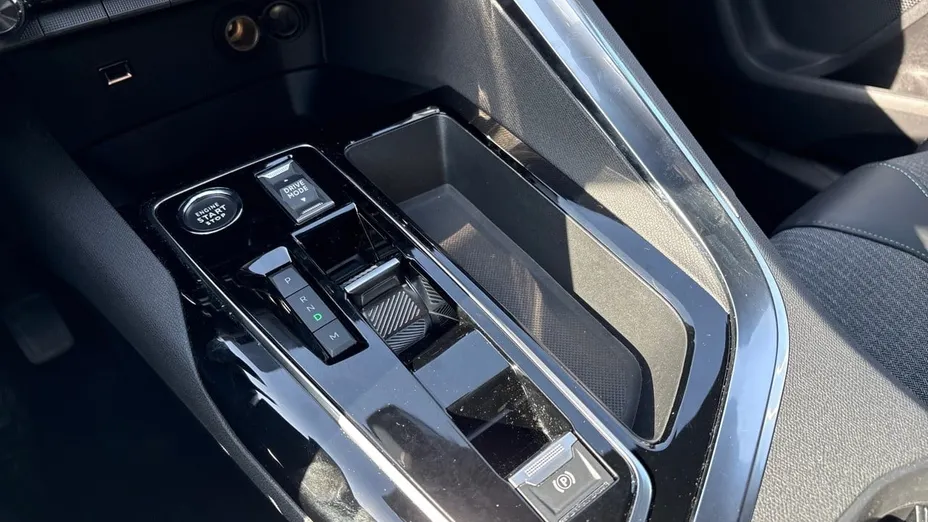 PEUGEOT 5008 5008 1.5 BlueHDi Allure Pack S&S EAT8